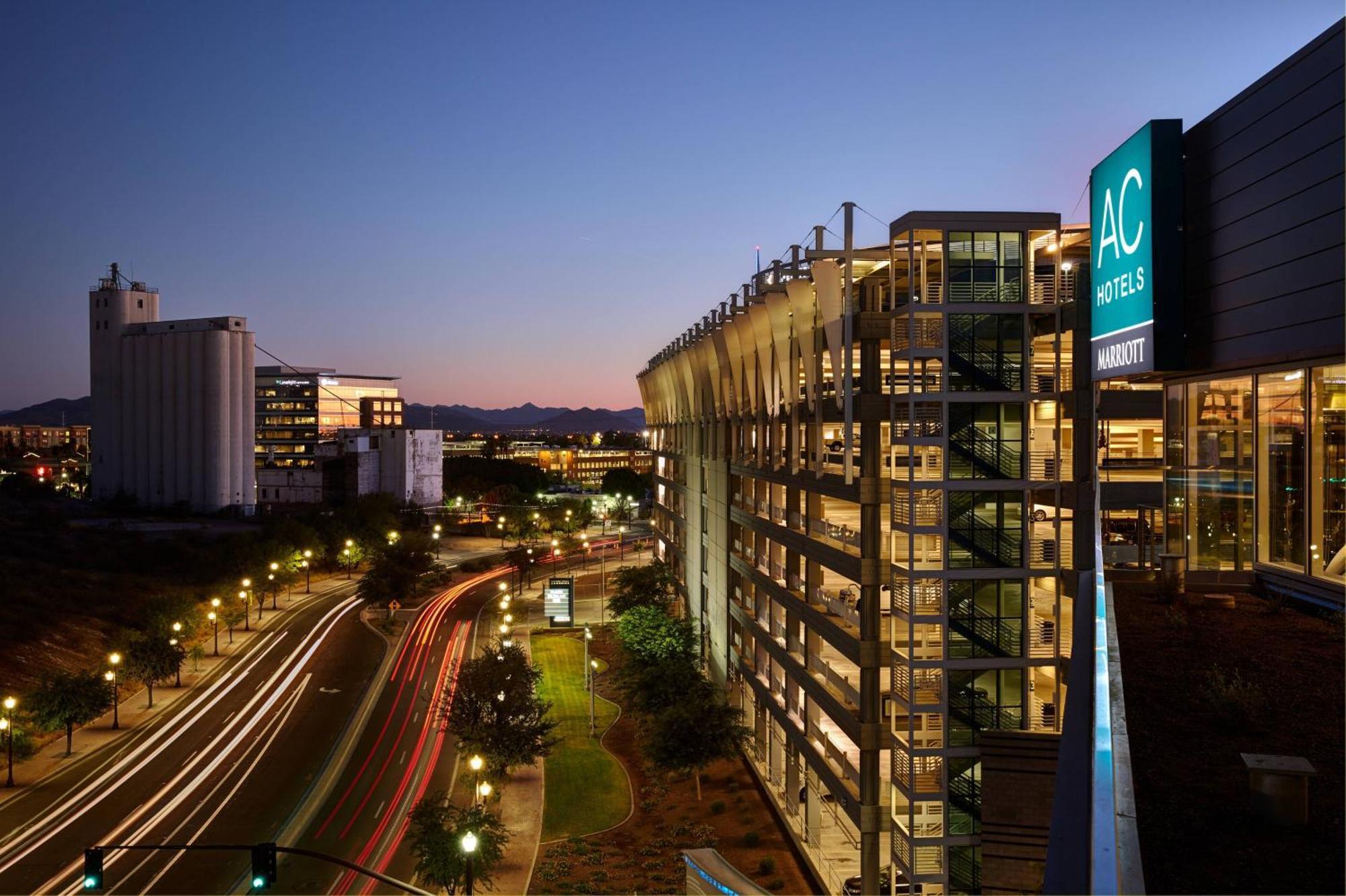 Ac Hotel By Marriott Phoenix Tempe/Downtown Exteriér fotografie